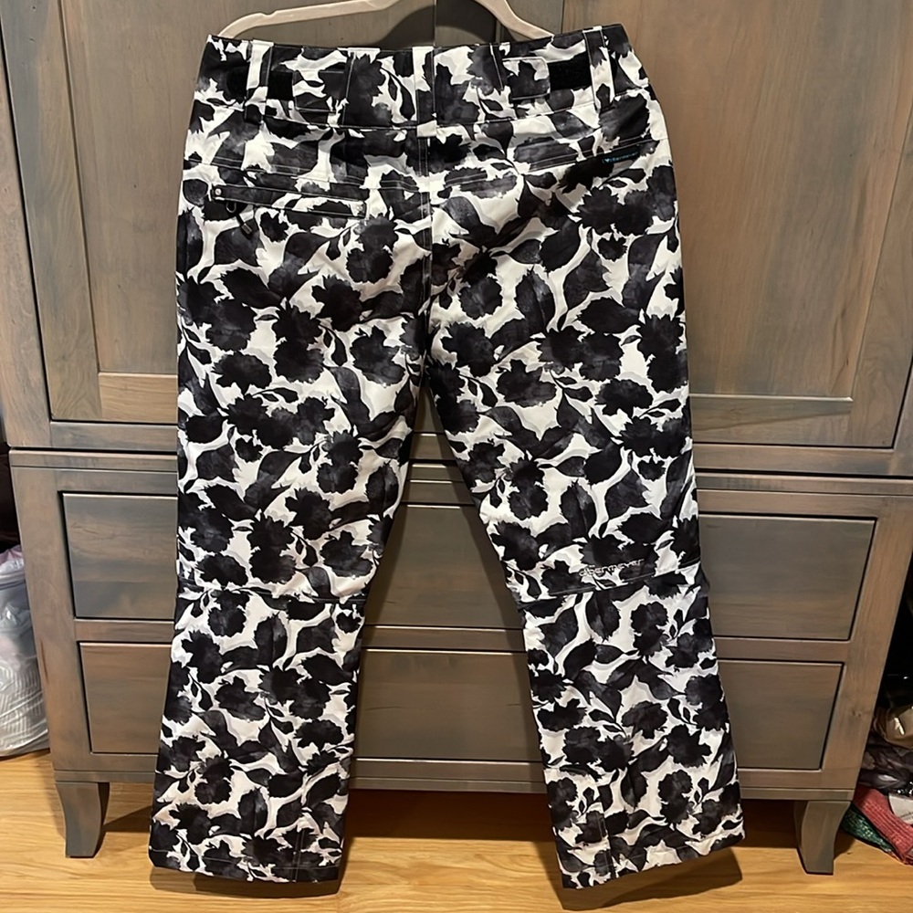 Obermeyer Black and White Floral Ski Pants - Picture 3 of 3